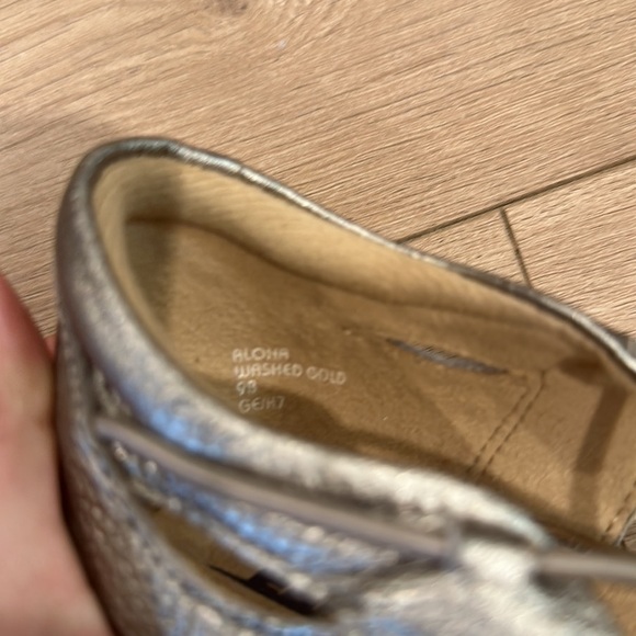 Earth Aloha washed gold sandal gladiator style leather 9B - Picture 5 of 8